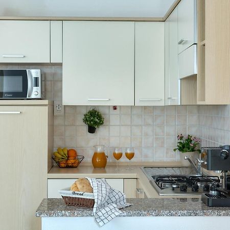 Izzhome Everyway Pula Esterno foto
