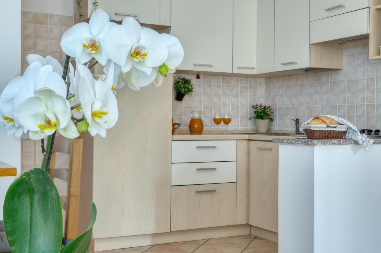 Izzhome Everyway Pula Esterno foto
